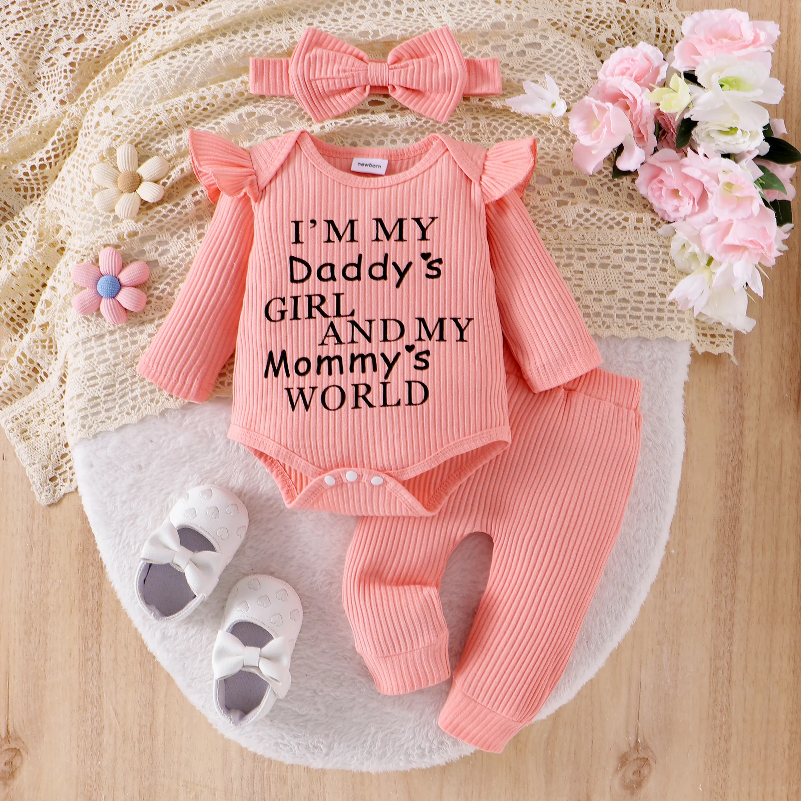 Autumn and winter new girls sweet and comfortable 0-6 months long sleeve pit stripe jacket + pants