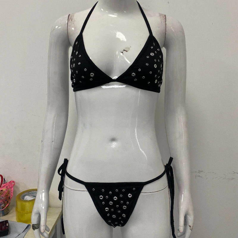 ملابس ضيقة للفتيات الحارة، حزام بيكيني ساخن عبر الحدود الأوروبي والأمريكي، تصميم سباحة مثير لقضاء العطلات على الشاطئ