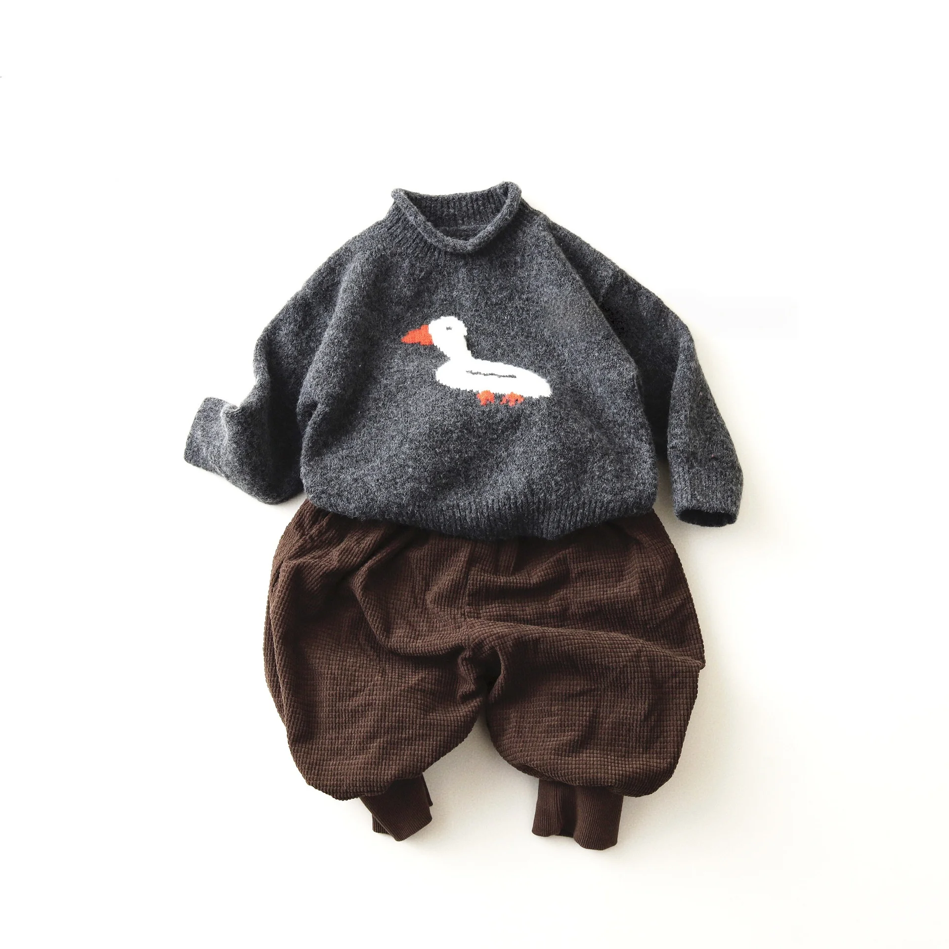 Herbst Neue Kinder Pullover Rollkragen Mädchen Strickwaren Nette Ente Gestickte Jungen Stricken Pullover Kinder Kleidung – Detail 1
