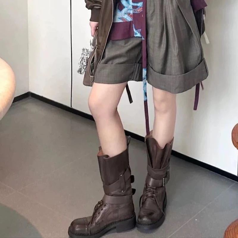 

Women Black Platform Boots Punk Style Moto Boots with Multiple Buckles Ankle High Combat Boots Lace-up Outdoor Footwear Fashion