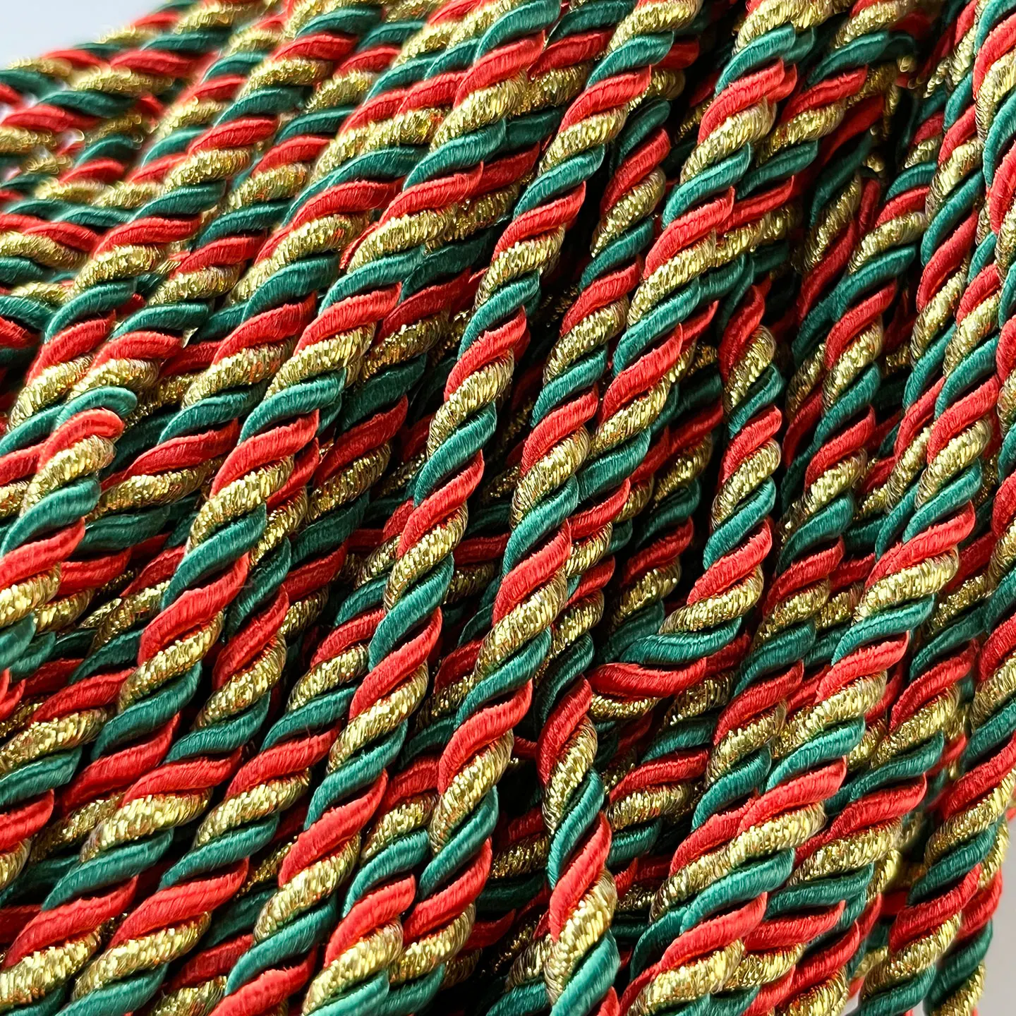 10/25 Yards Dreisträngiges Seil Weihnachtsdekoration Seil Geschenkverpackungsseil Handgemacht DIY Dreifarbiges rundes Seil Partydekoration – Detail 6