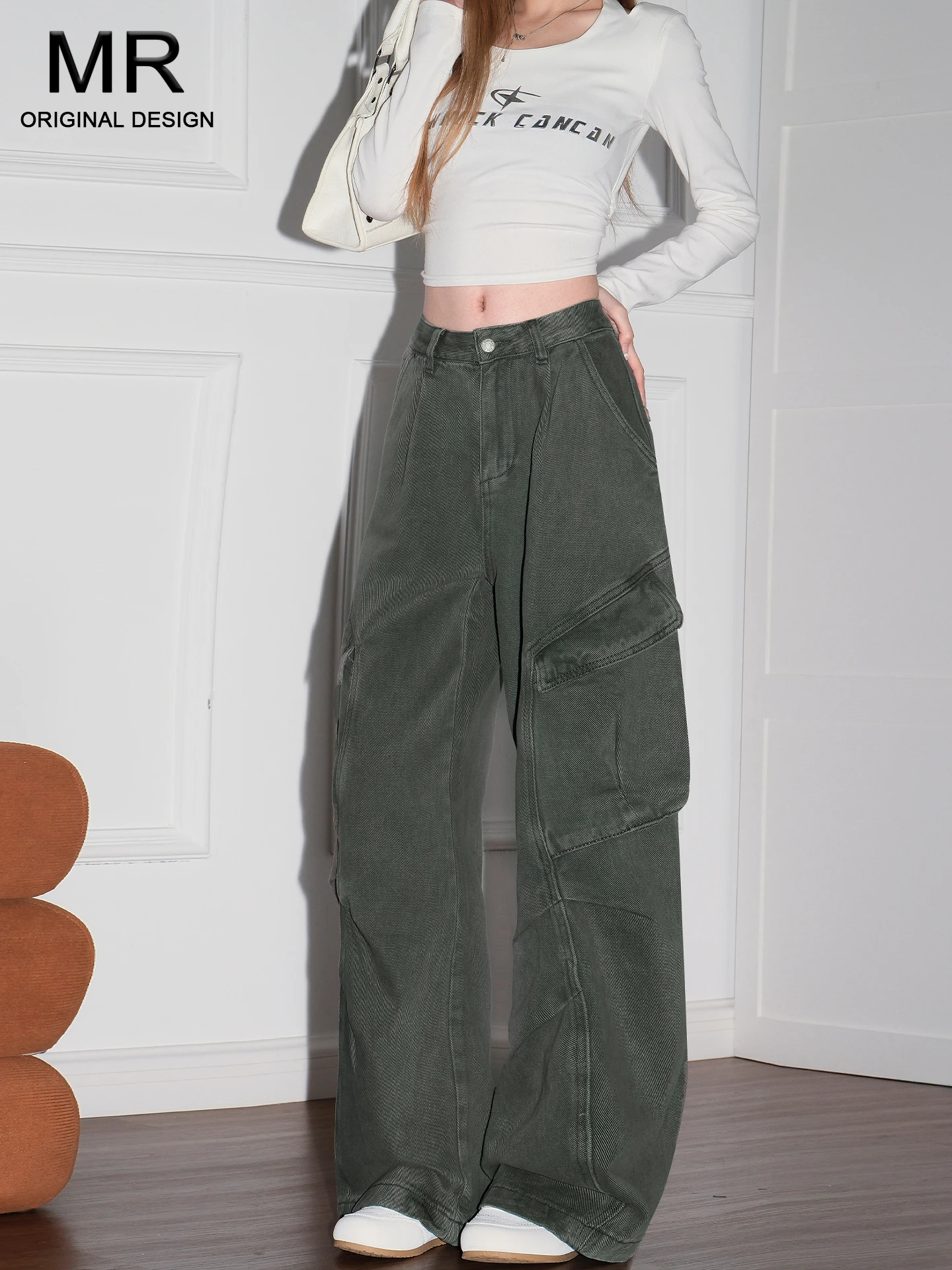 

Women's Loose Fit Casual Denim Pants Spring Summer High Waist Trousers with Pockets Drapey Workwear Style Loose Wide Leg Jeans