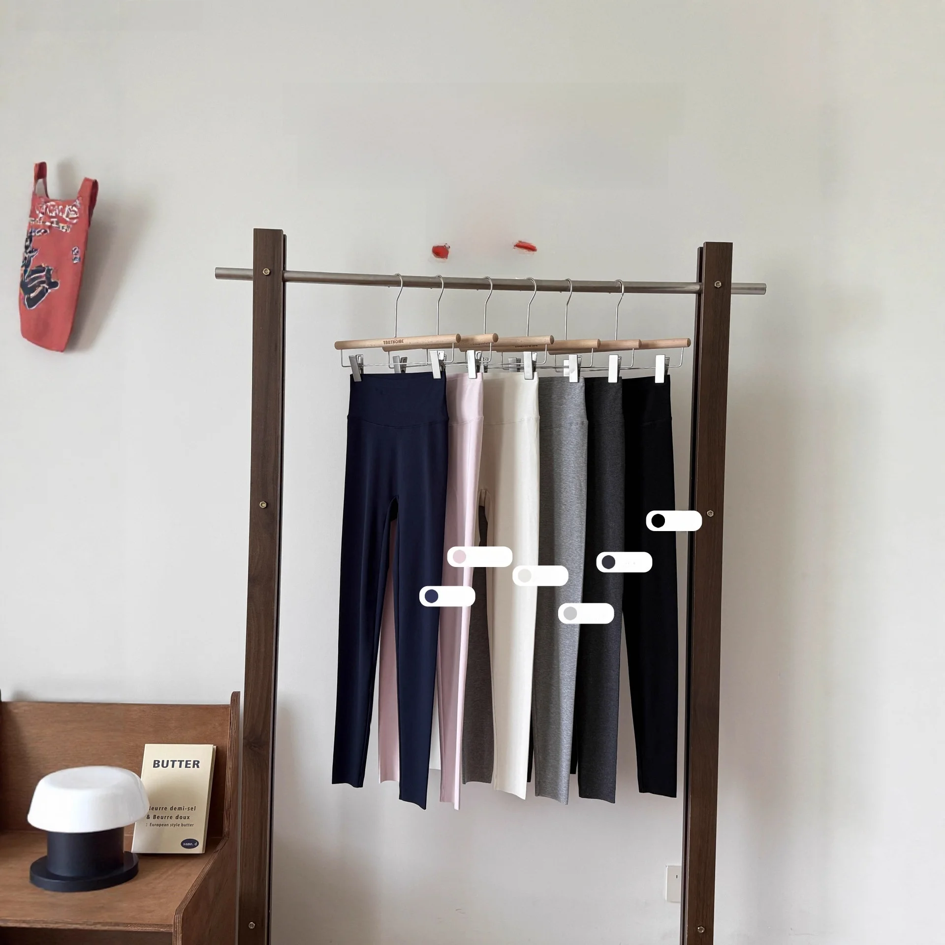 กางเกงโยคะเอวสูงผ้าฝ้ายผสมไลคร่าบางเบาสำหรับฤดูใบไม้ร่วง ช่วยกระชับหน้าท้อง ยกกระชับสะโพก ทรง 9 ส่วน สำหรับผู้หญิง