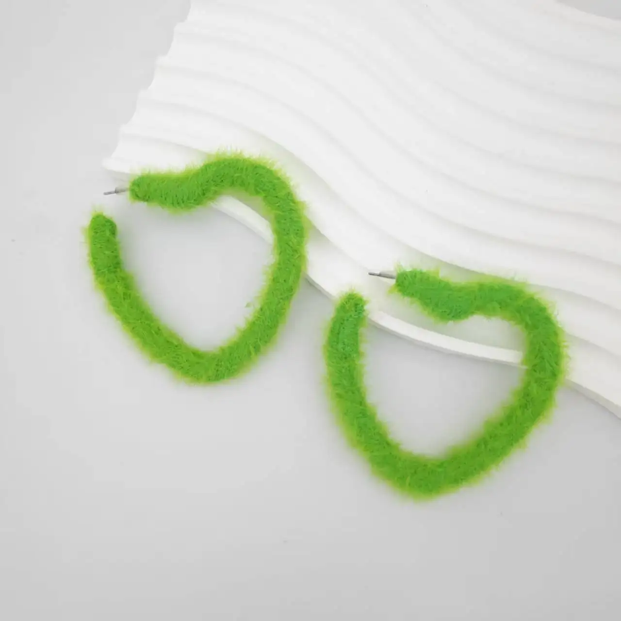 أزياء فو الفراء الكبير الأخضر القلب أقراط للنساء انخفاض الأقراط عيد الميلاد لطيف آذان مجوهرات هدايا #1