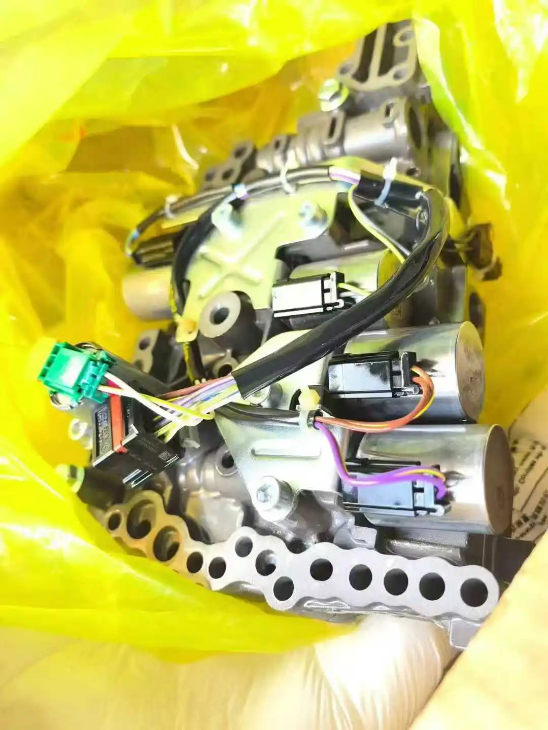 

025CHA 018CHA CVT Automatic Transmission Gearbox Model Includes Piston and Valve Body
