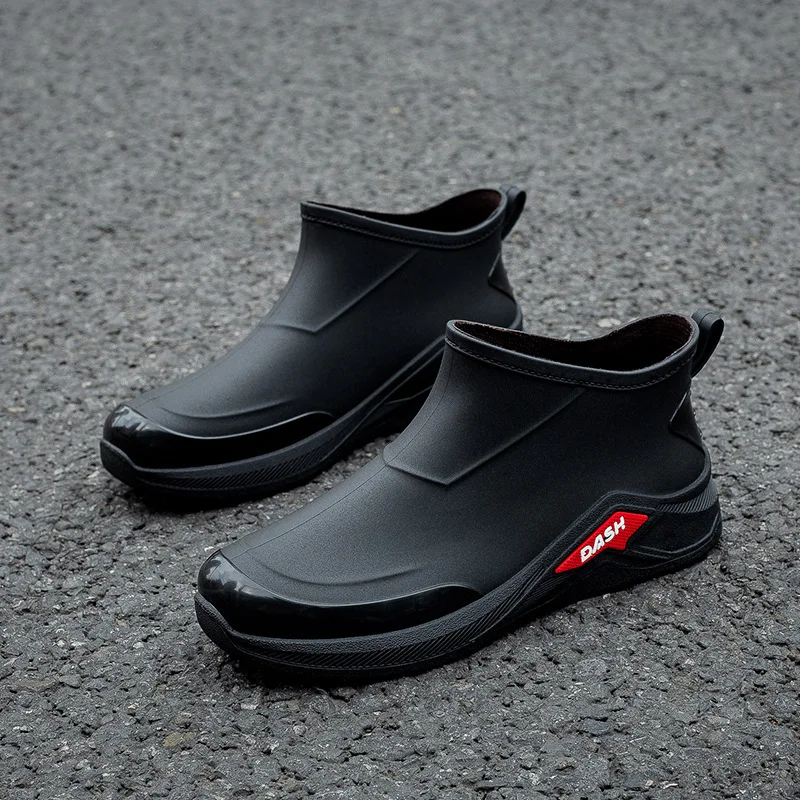 Popular Men's Rain Boots New Waterproof Low Top Rain Boots Lightweight and Non Slip Men's Shoe Versatile Casual Shoe