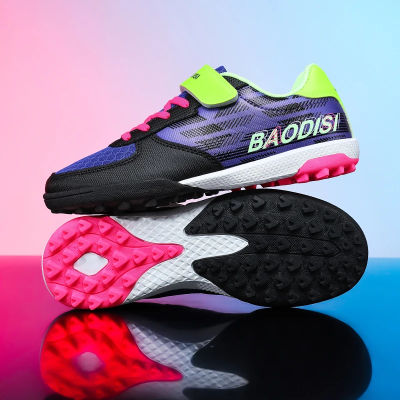 New Men Professional Soccer Shoes Non-slip Football Boots Unisex Breathable Futsal Sports New Cleats Drop Shipping Ultralight