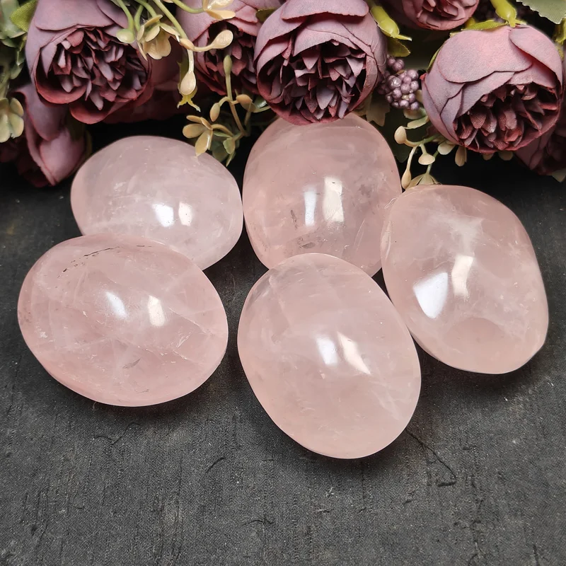 Hot Sale Natural Crystal High Quality Rose Quartz Palm Stone For Home Decoration