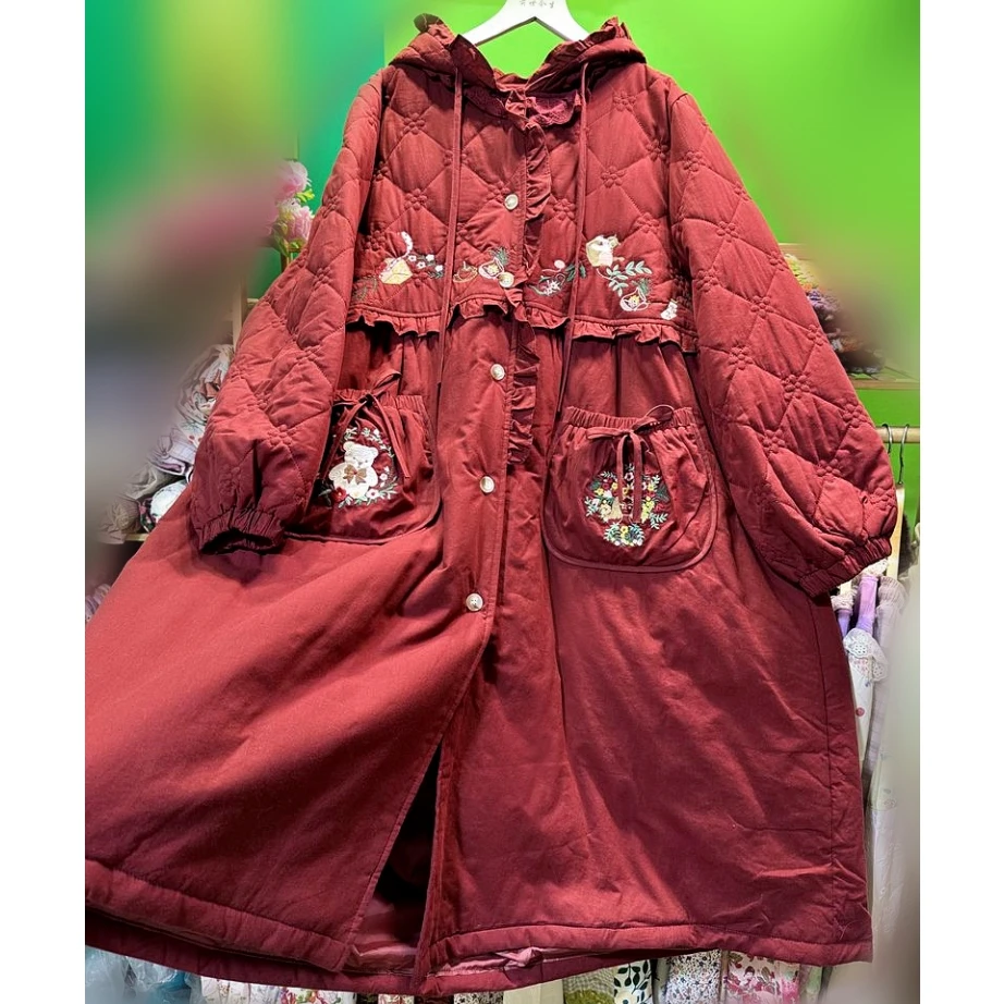 

Милая зимняя толстовка с рюшами и вышивкой, стеганое длинное пальто в стиле рококо, женское пальто Mori Girl Kawaii, милое корейское модное повседневное пальто в стиле Лолиты