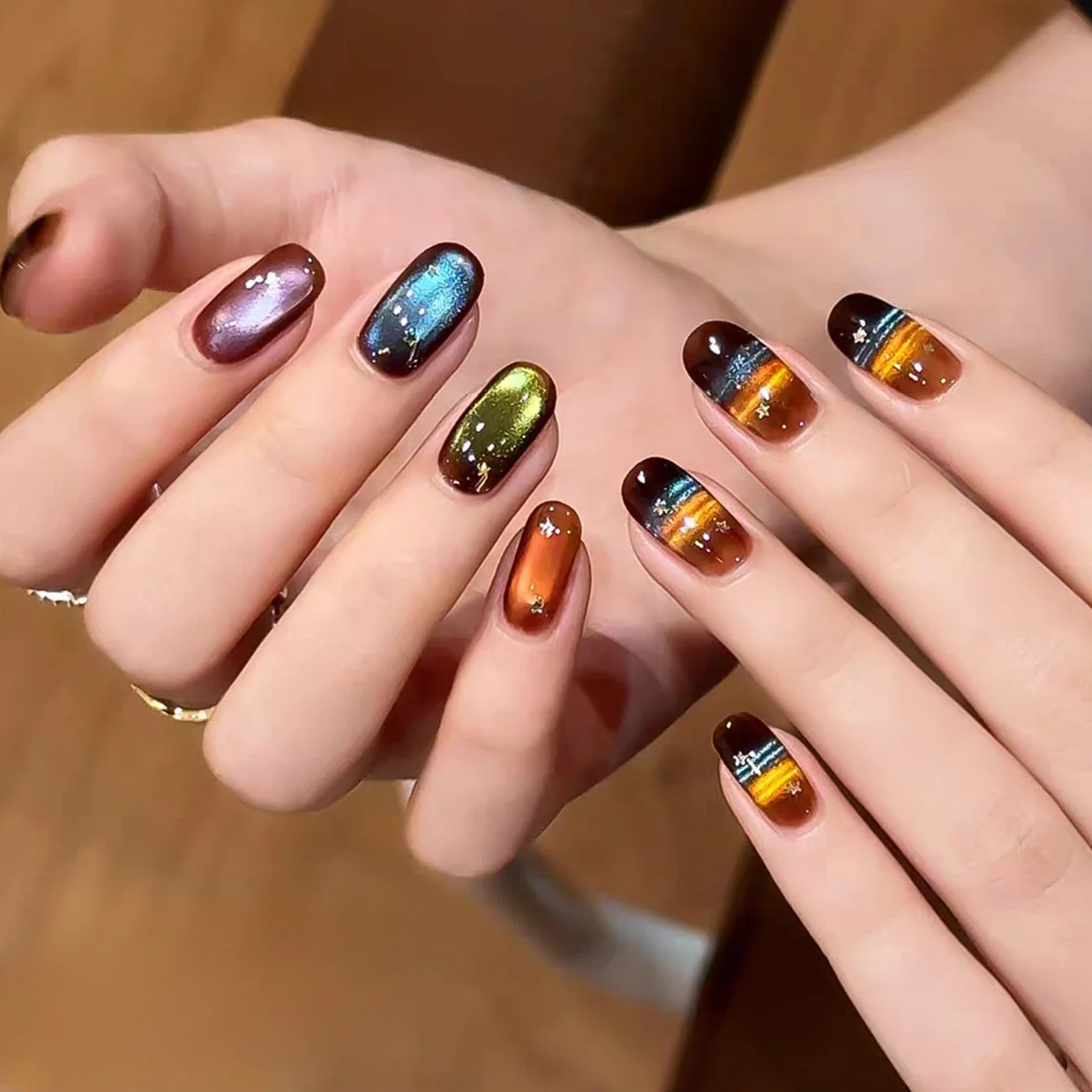 SHAKA 1pcs Autumn/Winter Maillard Lava Chocolate Cat Eye Gel Nail Polish 2026 New Whitening Advanced Flash Glass Beads Nail Art
