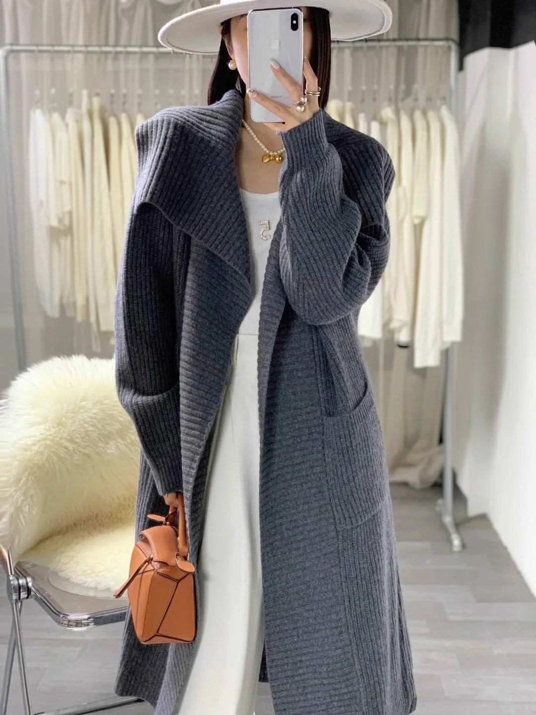 

Large lapels in autumn and winter, loose and lazy pockets, design style, knitted long-sleeved cashmere cardigan, female plus siz