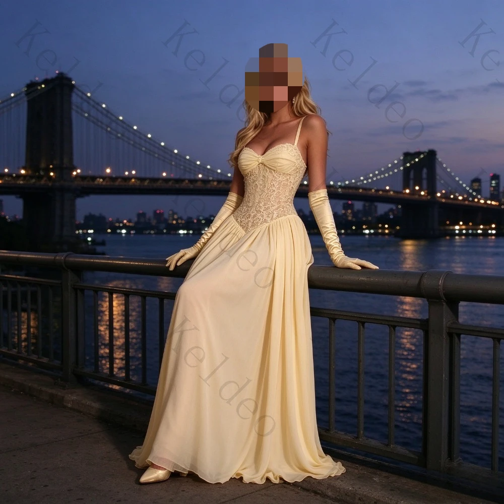 Customized Exquisite Hanging Neck Sweetheart A-line Evening Gowns with Sleeveless Back Strap Lace Trailing Dance Party Dresses