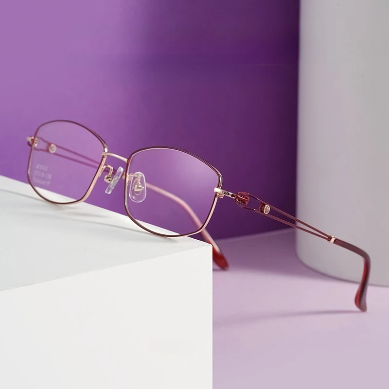 

Hollow out Design Square Alloy glasses frame men women optical Myopia Presbyopia prescription Lenses attachment Retro eyewear