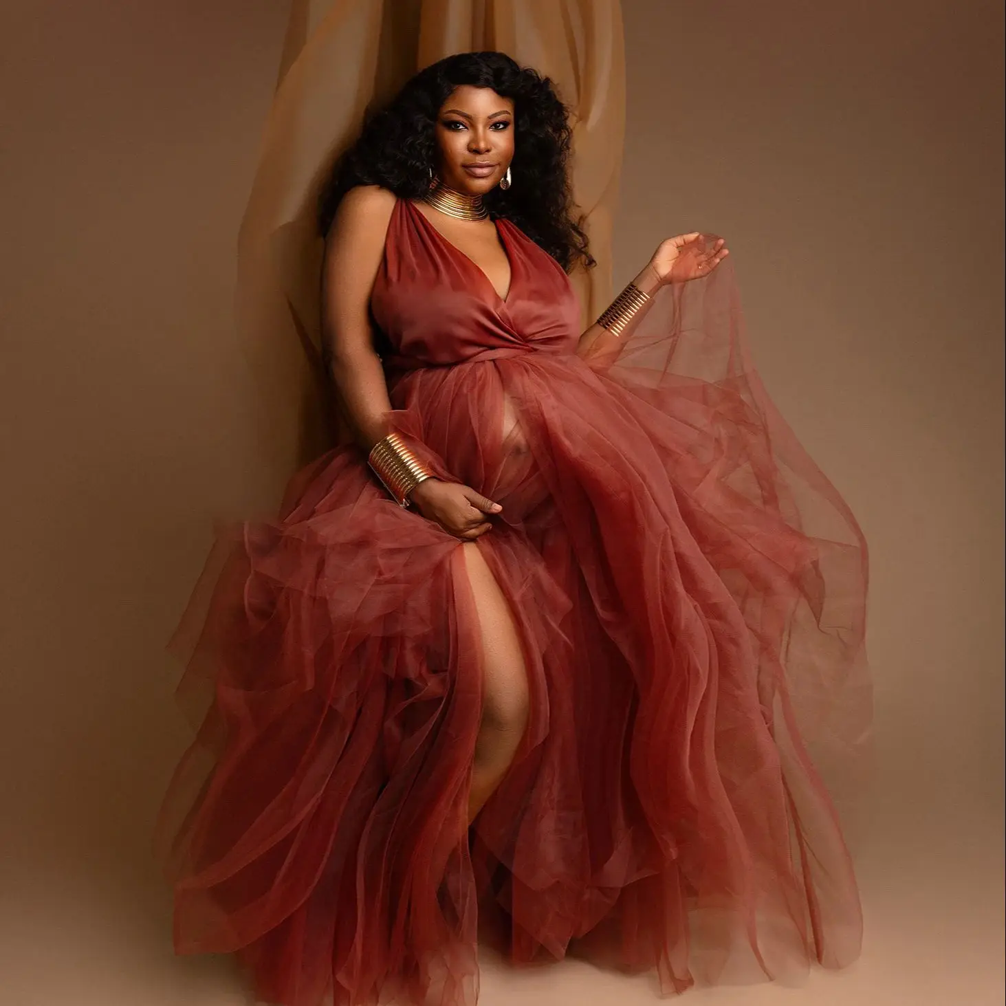 

Simple V Neck Maternity Dress Customized Women Sleeveless Prom Gown Ruched Slit Babyshower Gown Photoshoot Women Pleats Robes