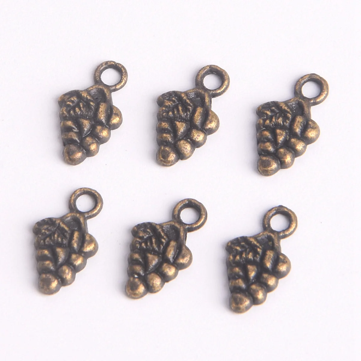 

50pcs Grape Shape 13x7.5mm Antique Bronze Metal Small Pendants For Jewelry Making DIY Crafts Findings