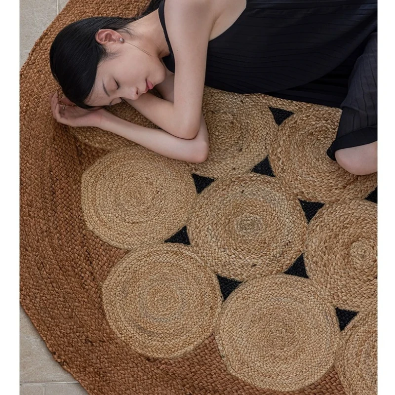 Hand-woven jute carpet Round medieval style glue-free American retro living room B & B floor mat