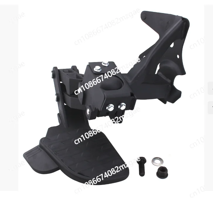 

Rear Bed Step 82215289AG For RAM 1500 2019 2020 2021 DT Dual Exhaust Vehicles Retractable Bumper Tailgate Step Car Accessories