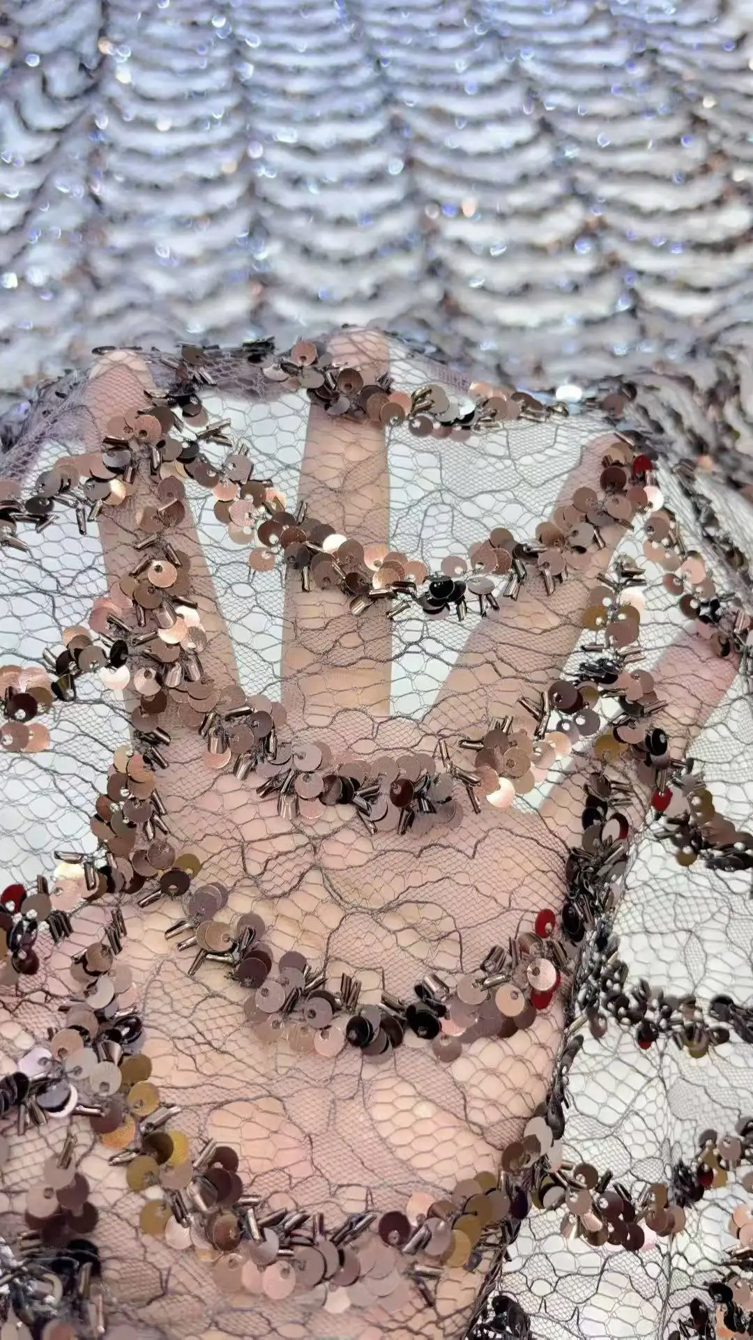 ultimo-modello-2026-di-tessuto-in-tulle-ricamato-con-paillettes-morbido-ed-elegante-di-alta-qualita-per-abiti-da-sposa-e-da-sera-u_ge2698