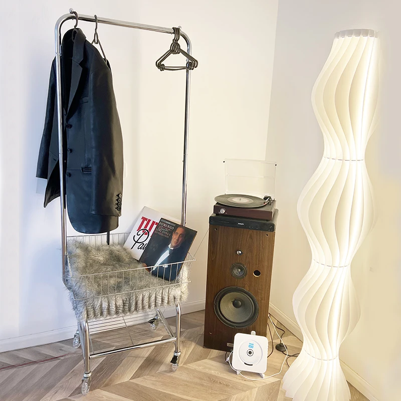 Assoalho montado cabide, Display móvel Rack, Carrinho, Roupas, Celebridade Internet