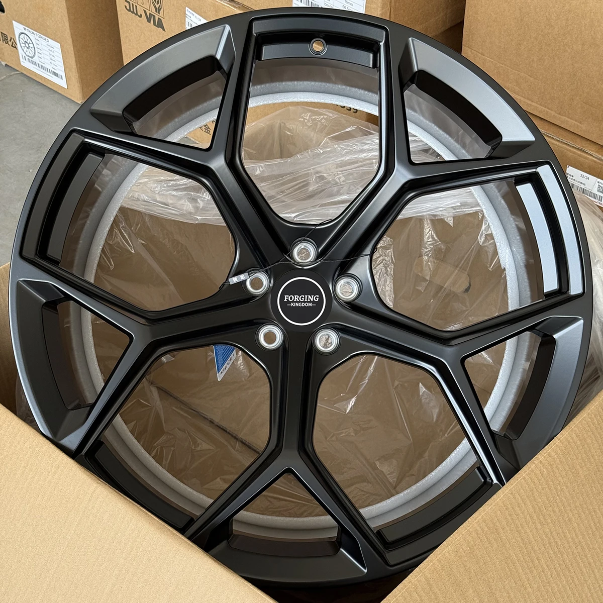 Car Cadillac For Toyota UZJ200 For Aston Martin Private High End Forged Wheels 40mm ET Deep Dish Gloss Black 30mm ET 25mm