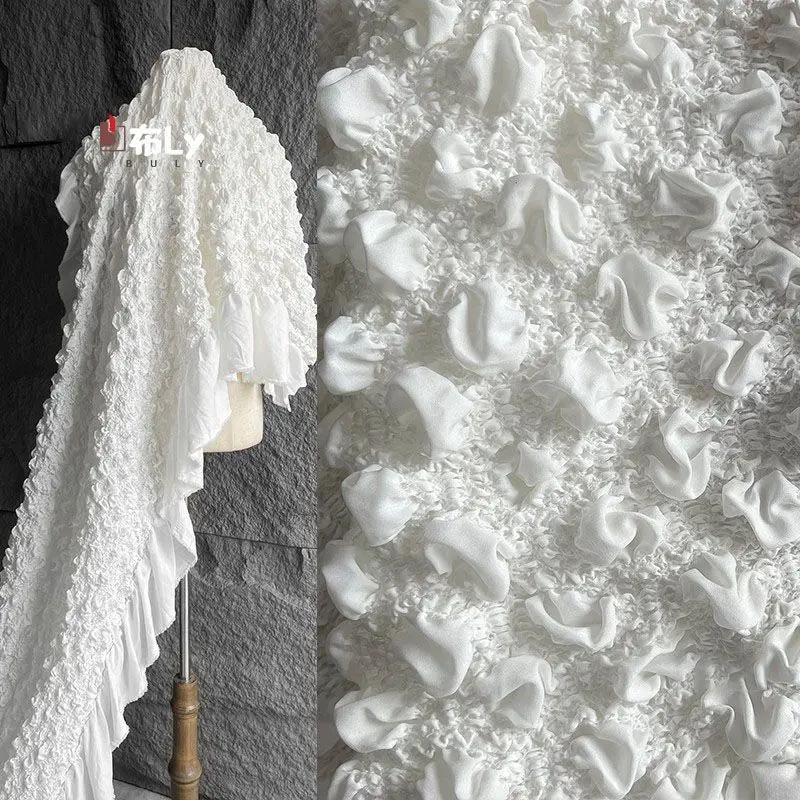 tissu-gaufre-3d-blanc-casse-haute-elasticite-et-doux-pour-robes-et-manteaux-matiere-de-confection-de-vetements-de-createur