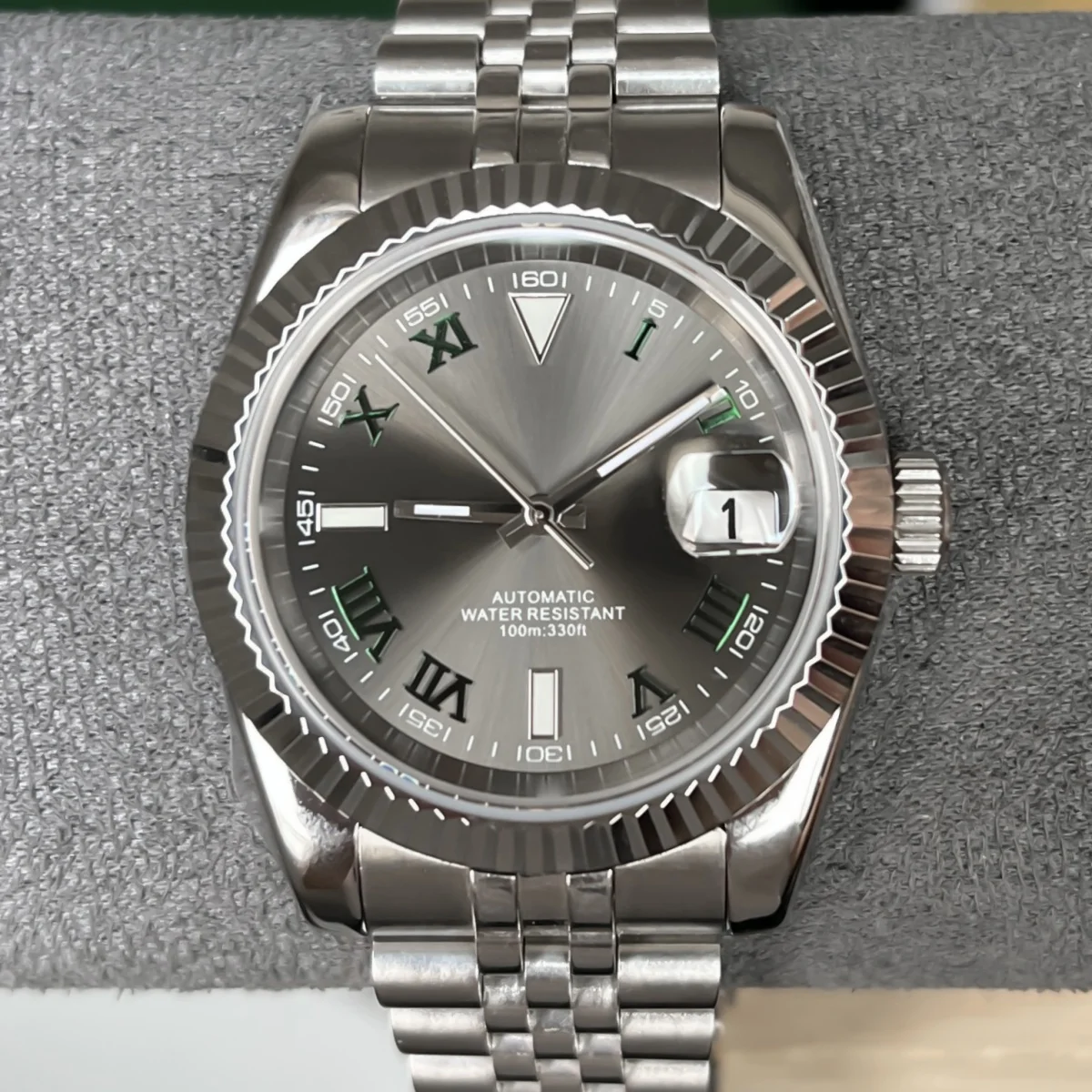 39mm 36mm Dark Green Roman Numeral Gray Dial Groove Bezel NH35 Automatic Men's Watch Stainless Steel Bracelet Sapphire Crystal