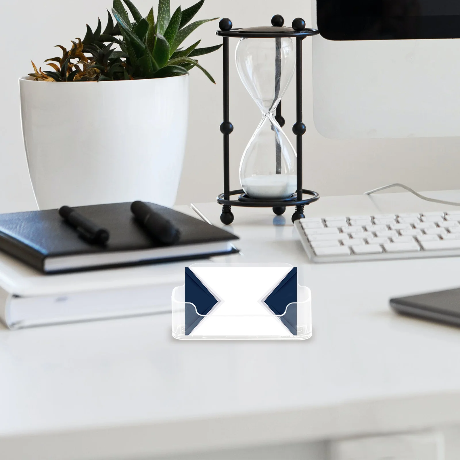 

4Pcs Modern Business Card Stand Smooth Edges for Professional Use Photocard Holder Vendor Booth Supplies Vendor Booth Display