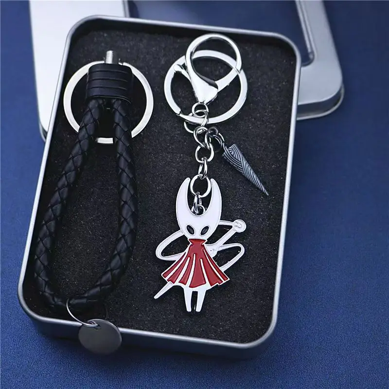 

Hollow Knight 2 Bone Nail Keychain Necklace Pure Nail Sword Metal Pendant Keychain Role Playing Accessories Halloween Gift