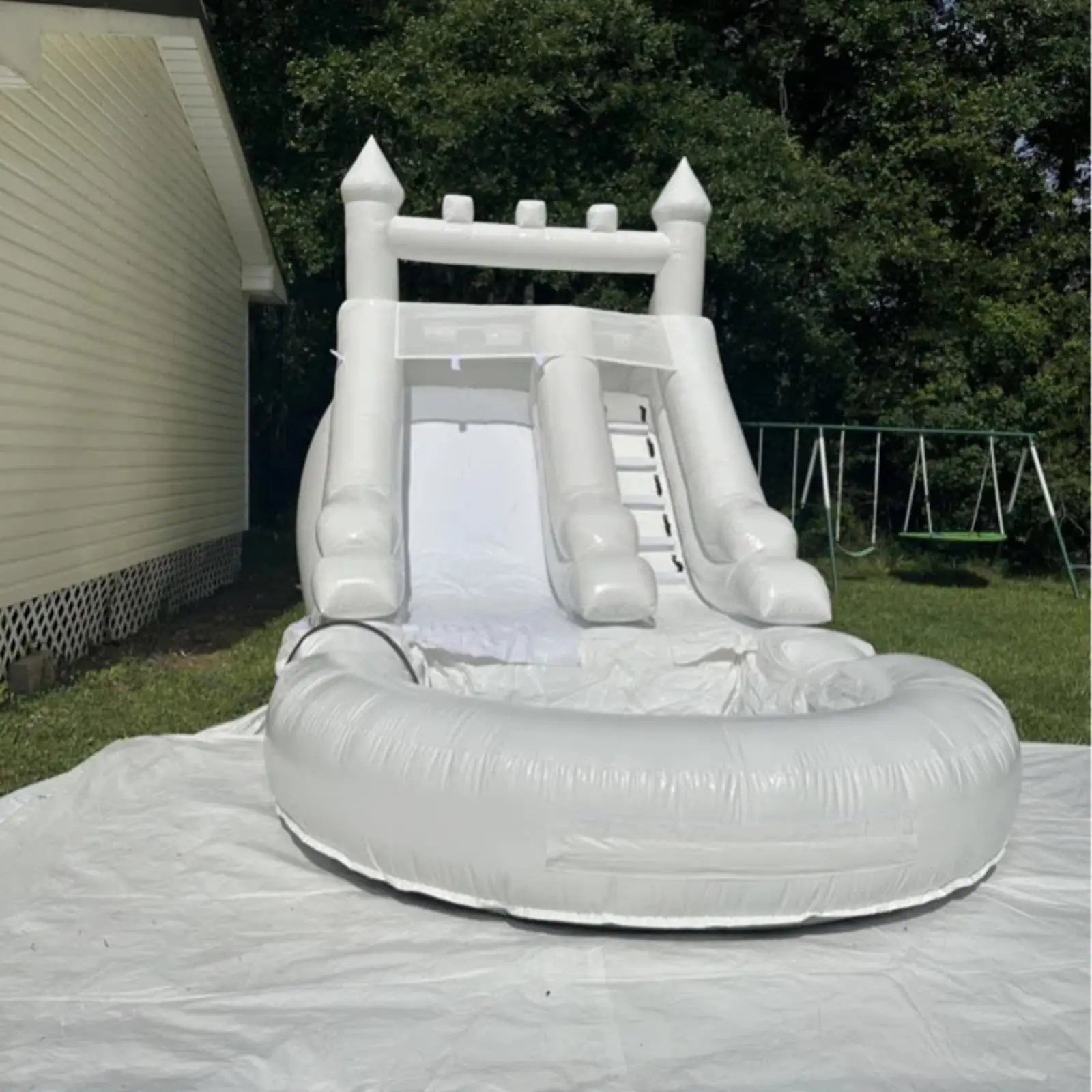 

Commercial Grade Outdoor Party Jumpers Bounce House Waterslide With Pool Single Side Inflatable White Water Slide
