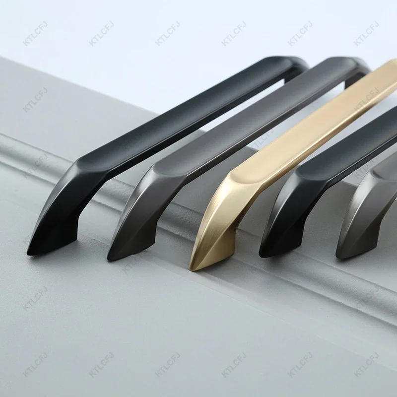 ワードローブ収納用キャビネットハンドル、ドアハンドル、モダン、豪華、シンプル、北ヨーロッパスタイル