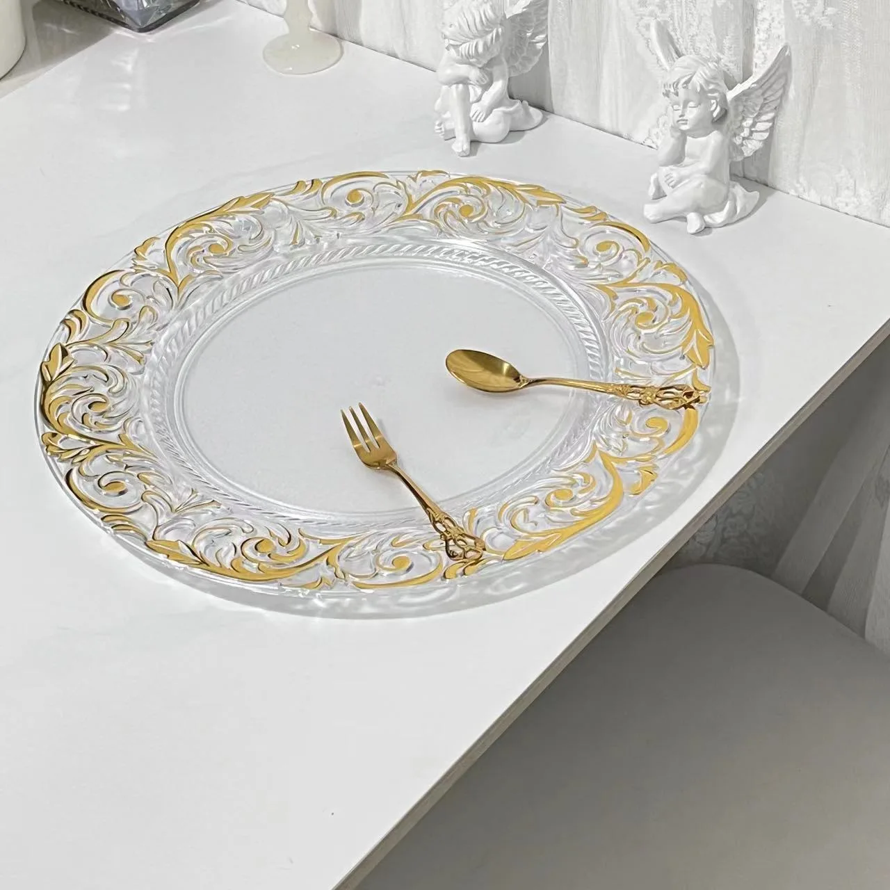 Party Supplies Christmas Back School Wedding Easter Valentine's Day Embroidered Plastic Gold Edged 13in Charger Plates Tableware