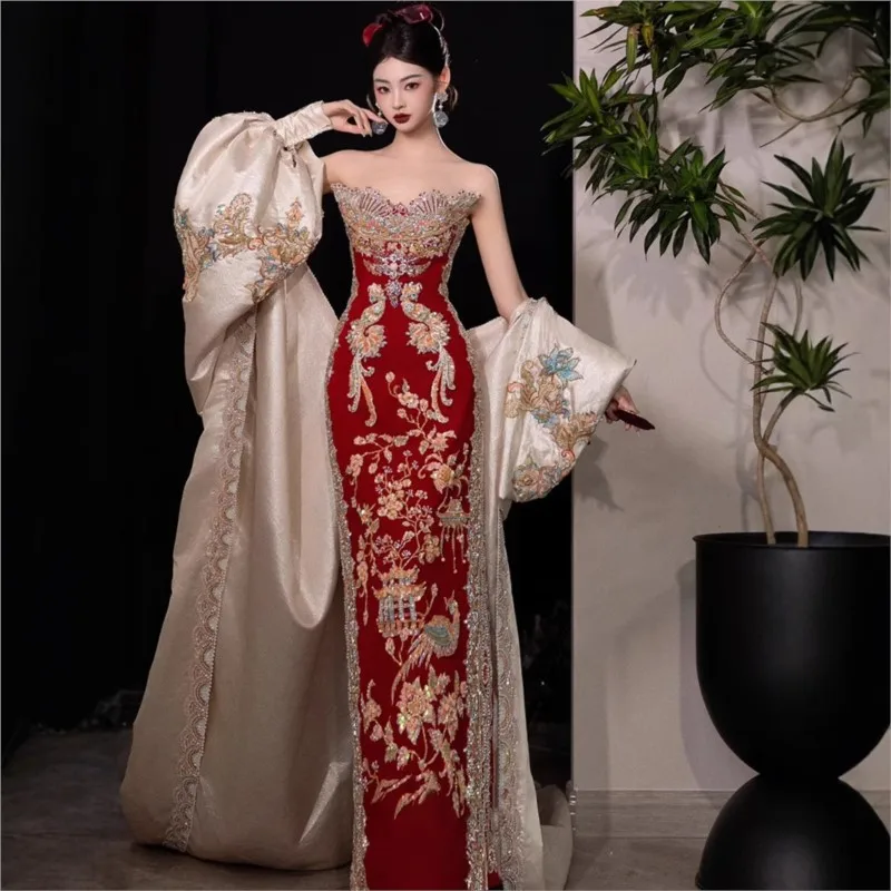 Novo vestido de noiva luxuoso estilo chinês para brindar e tradicional chinesa
