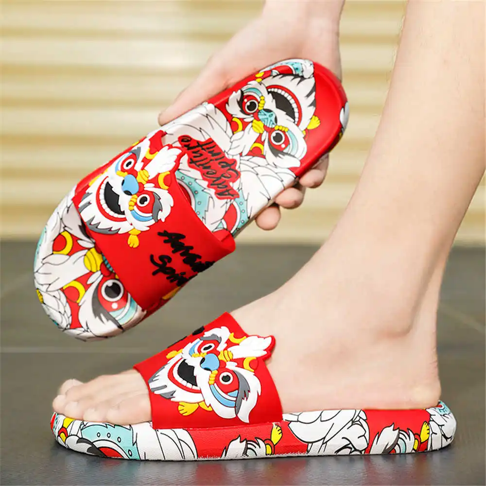 

Colorful Multicolored Sandal Man Barefooted Shoes Massage Slippers For Men Sneakers Sports Cheap Tenisfeminino Casuals Luxo