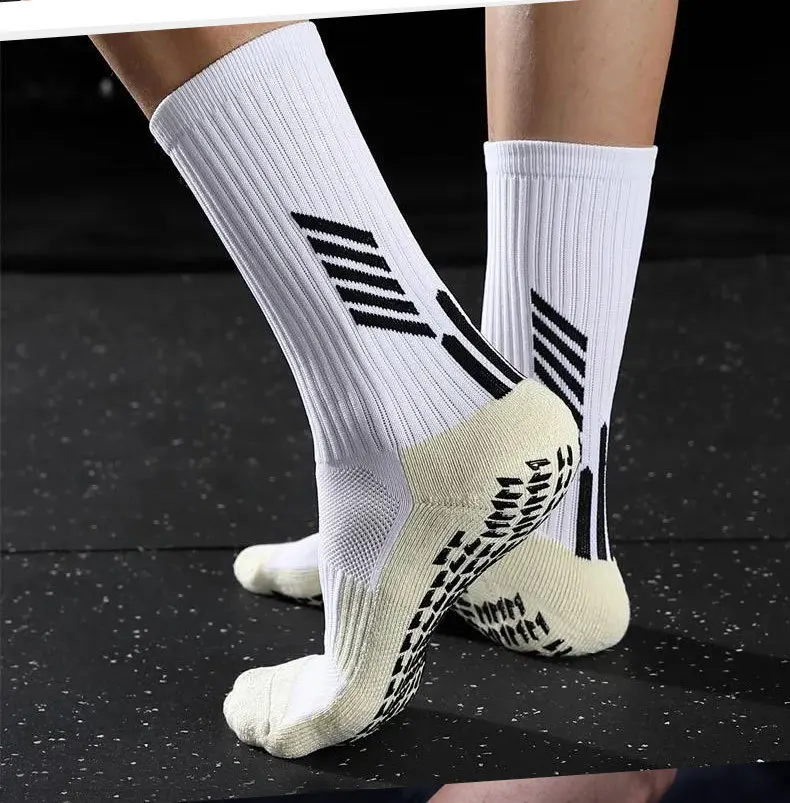 Actual China-Chic Basketball Socks Middle Tube Men's Thickened Towel Bottom Sports Socks High Top Running Socks Feather