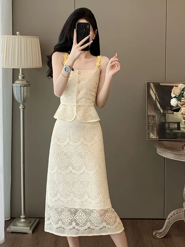 

Summer Fashionable Lace Crop Top And Skirt Set Women's High-End Sensation Half-length Sleeve round Neck Cotton Two-piece Set