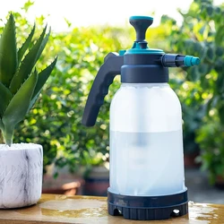 Spruzzatore a pressione manuale da 2 litri Disinfezione portatile Spruzzatore d'acqua Pompa d'aria Bottiglia Disinfezione da giardino Irrigazione Annaffiatoio