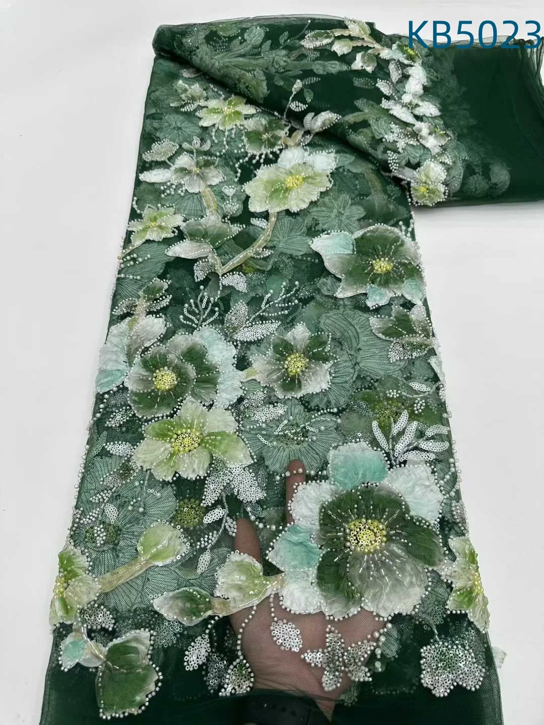 Luxury African 3D Flowers Lace Fabric French Lace 5 Yards 2025 Latest Nigerian Sequins Beaded Lace For Sewing Women Party KB5023