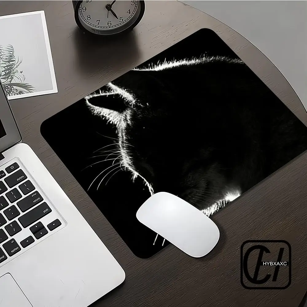 

Cat Silhouette Mouse Pad small Computer Office Game Mats Rubber Anti-slip Gaming Keyboard Mousepads Desk Pads XAXC