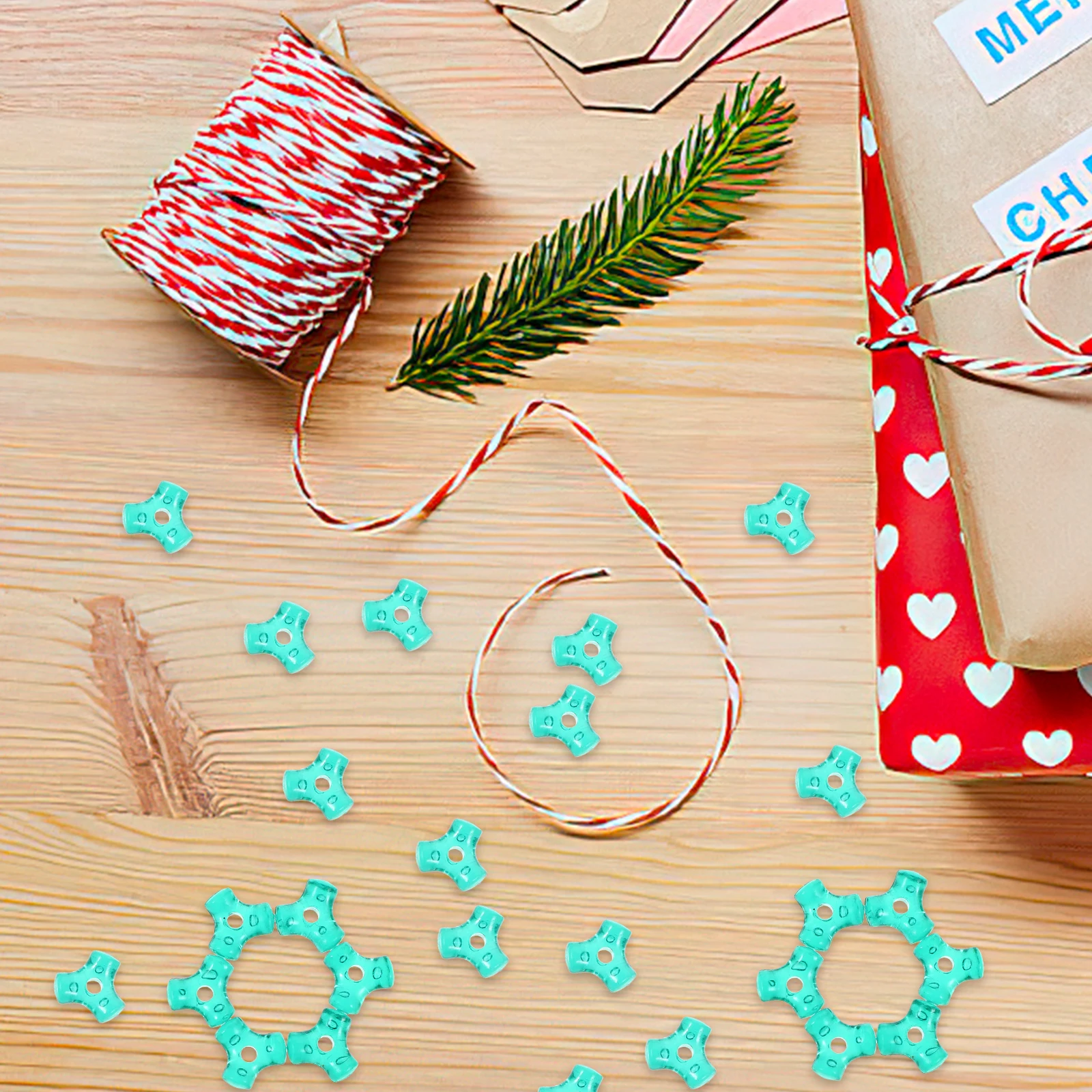 

1000Pcs Christmas Green Tri Beads DIY Crafting Supplies for Garland Jewelry Ornaments Decorations Tri Shaped Beads