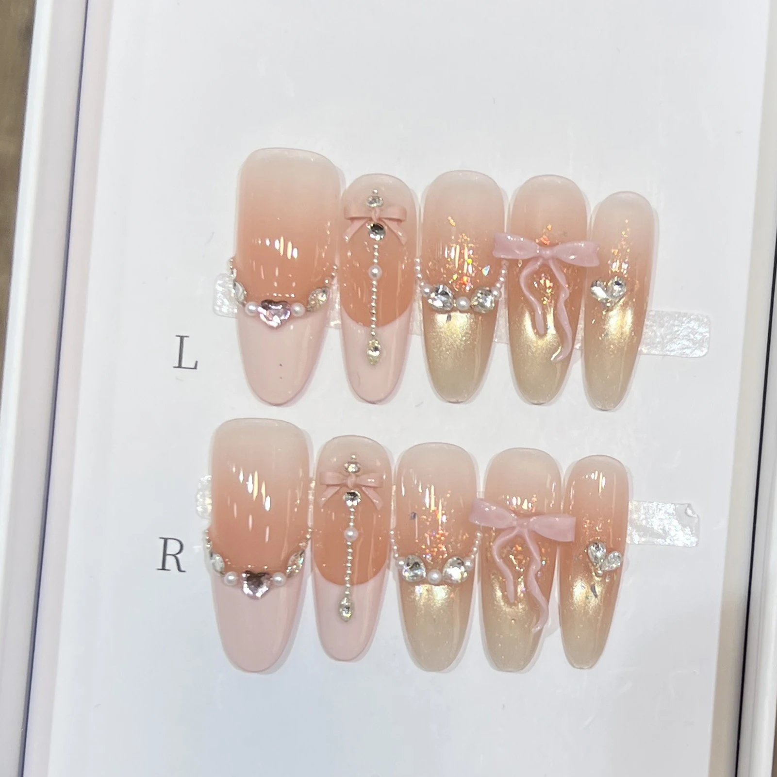10pcs Long Oval Glitter Cat Eye Press On Nails Almond Shape Fake Nails with Gold Sand Checkerboard Design for Party Wedding Date