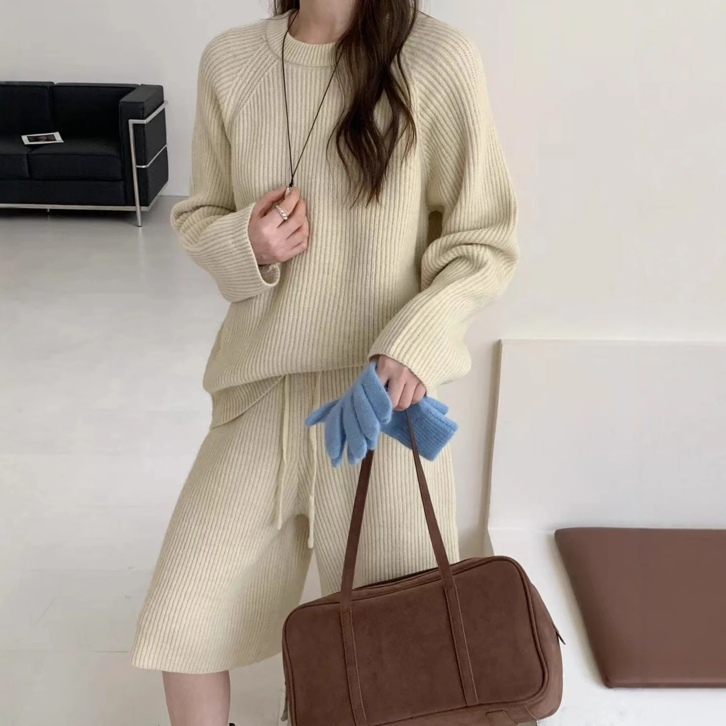 

Women Knitted Short Pant Set Two Pieces Matching Set Sweater Sweater O Neck Pullover Top Wide Leg Pant Loose Casual 2025 Autumn