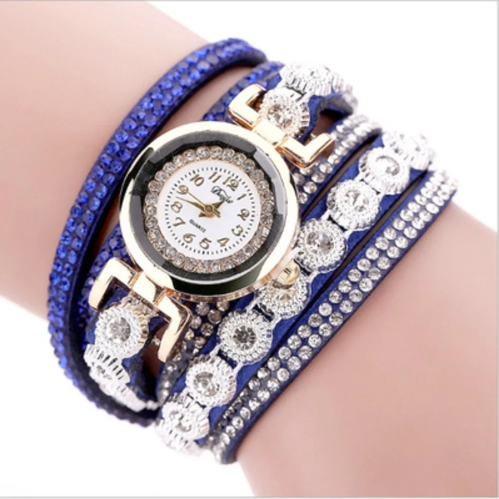 

New PU Leather Round Watch Alloy With Diamond Bracelet Watches Quartz Quartz Wrist Watches