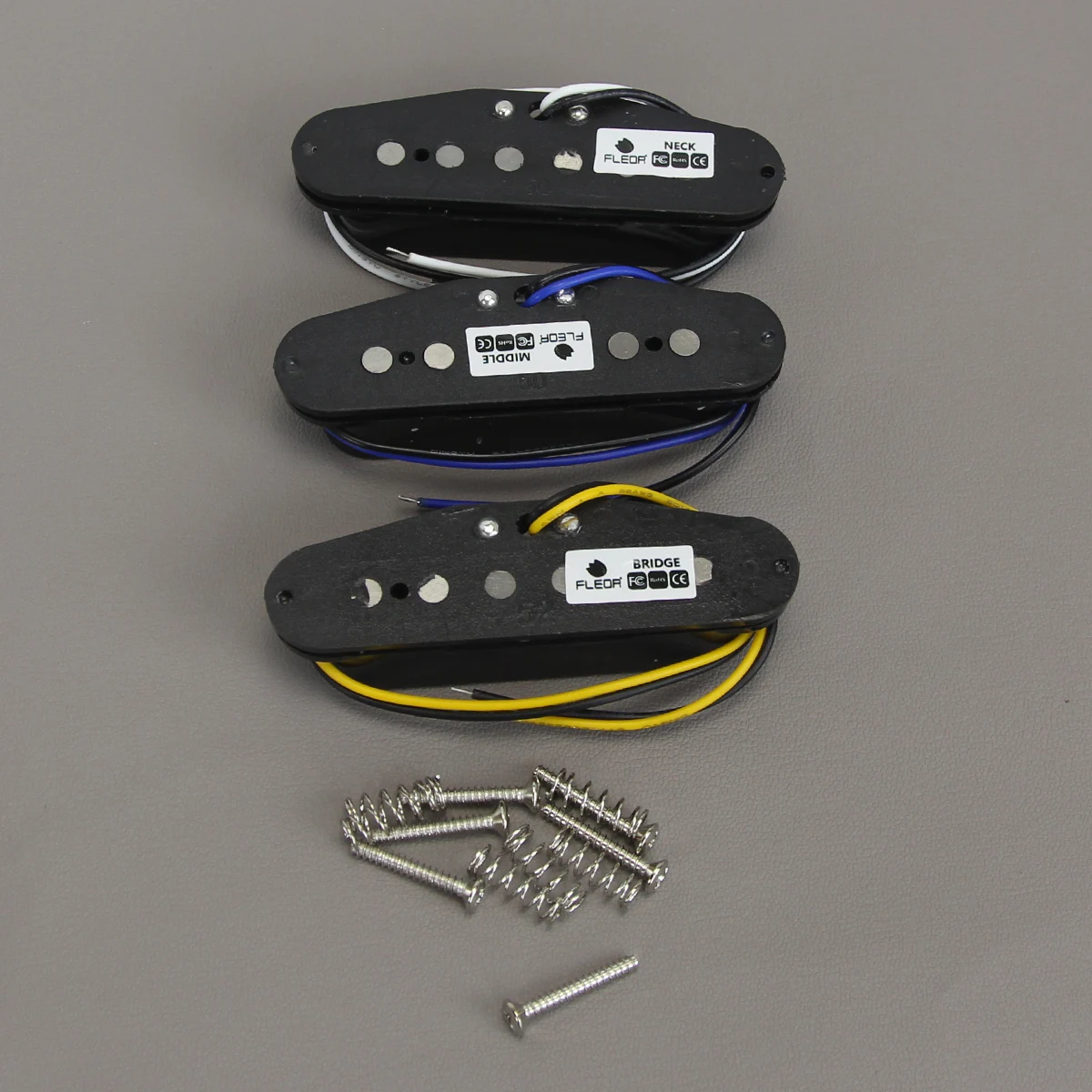 FLEOR 3PCS Flat Top Alnico 5 Vintage ST Electric Guitar Pickups Single Coil Pickups 50/50/52mm Set Black