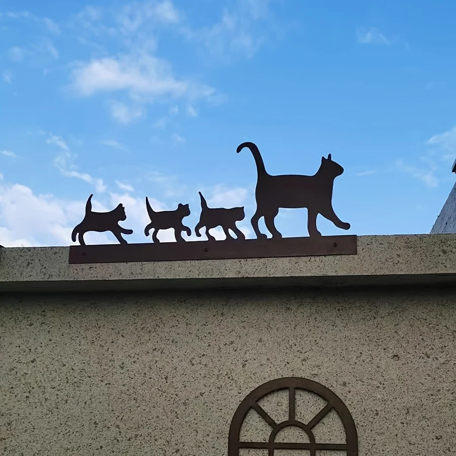 1pc Walking Cats Metal Hanging Decoration Family Style for Outdoor Garden Fence Decor
