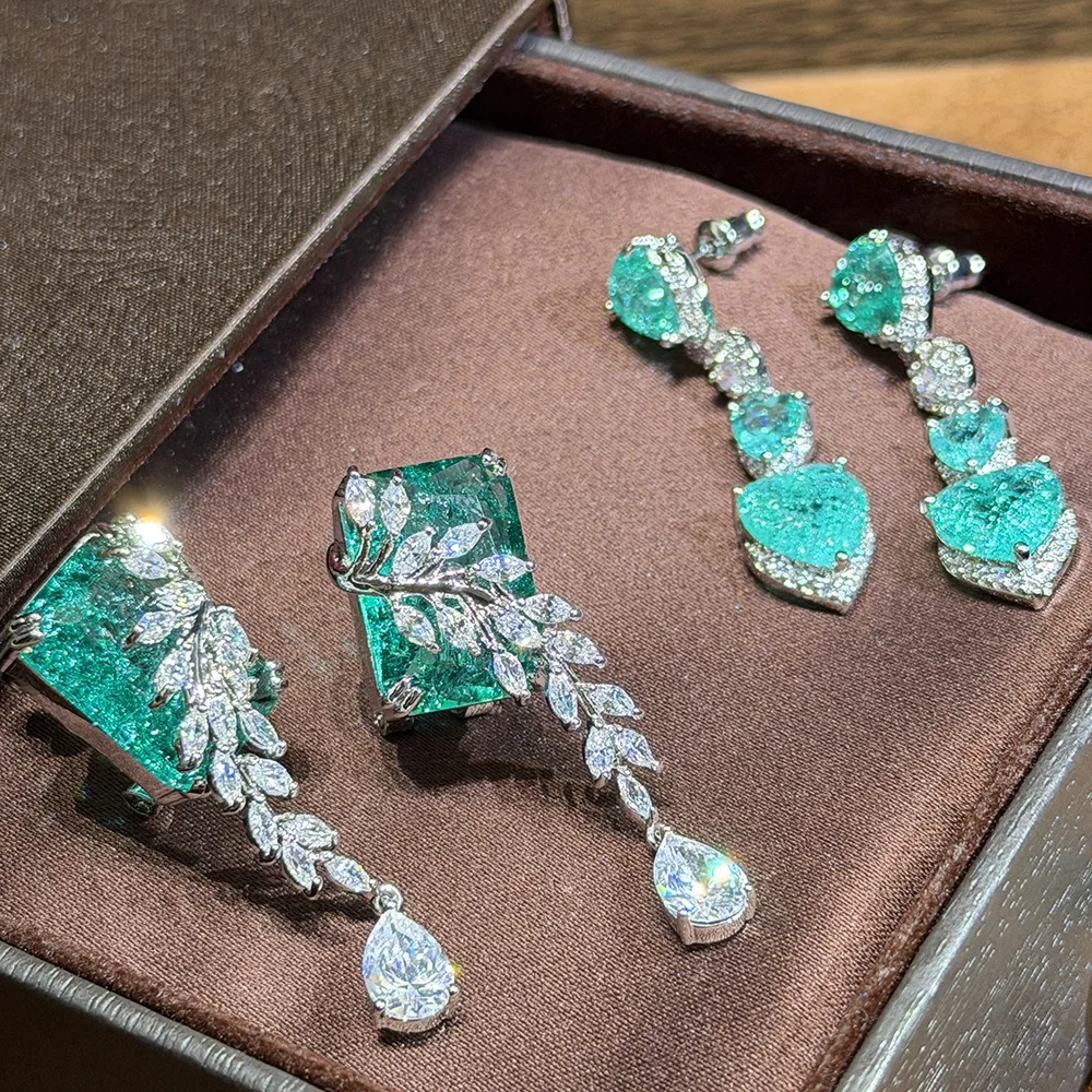 

Women's Crack Green Diamond Wheat Tassel Heart Zircon Earrings