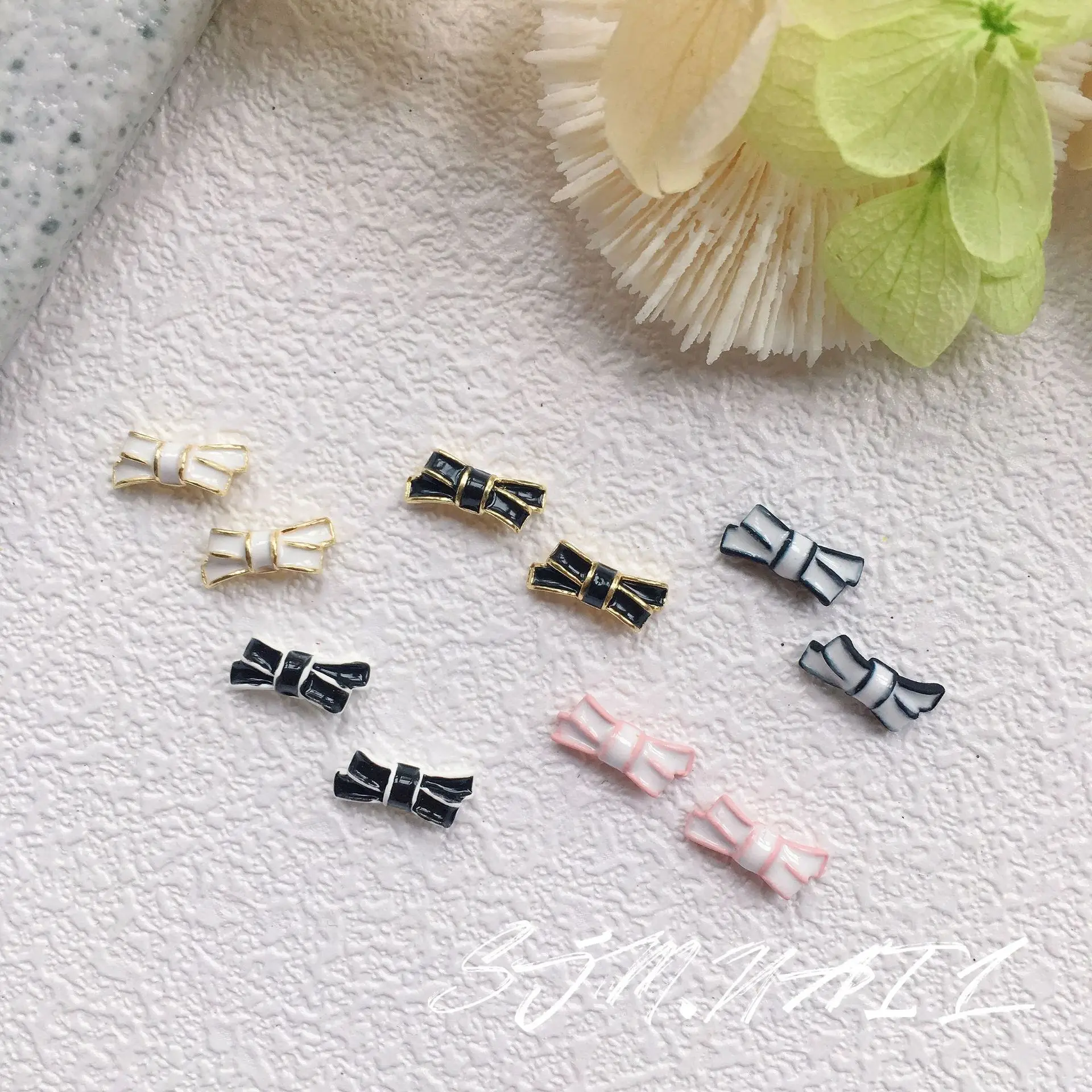 10pcs ออกแบบเล็บ Charms โลหะ Bow Tie หรูหราเล็บ DIY เล็บศิลปะเล็บเครื่องประดับขายส่ง