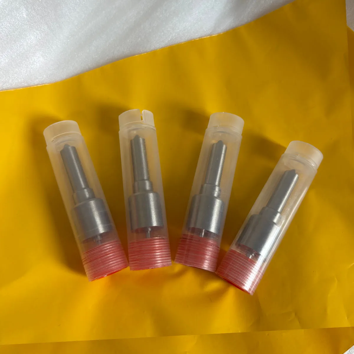 4Pcs Diesel Fuel Injector Nozzle DLLA145PN346 for Komatsu S4D95LE Heavy Duty Truck Replacement Part 6205-11-3200