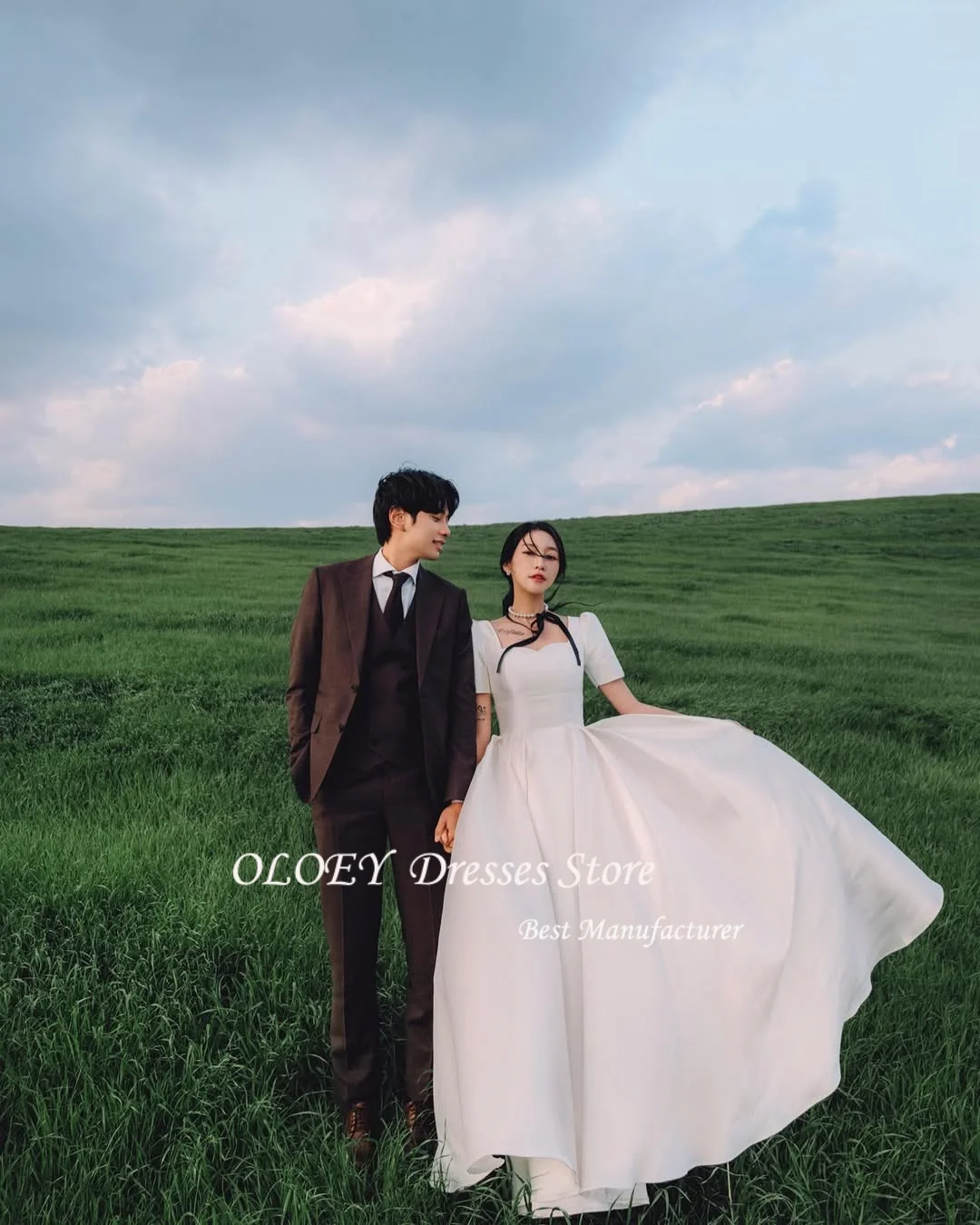 Oloey princesa a linha drapeado cetim elegante vestidos de casamento mangas curtas vestido de noiva coreia até o chão vestidos feitos sob encomenda