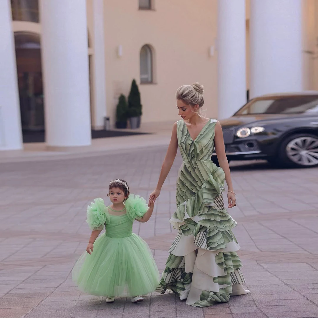 

Pretty Girls Princess Dress Puffy Ruffled Tulle Birthday Party Ball Gown For Kids Green A-line Daughter Dresses Children Dress