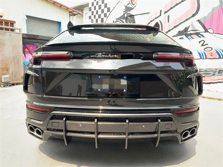 

Для Lamborghini URUS Обновление Топ Стиль Углеродное волокно Задний бампер Диффузор